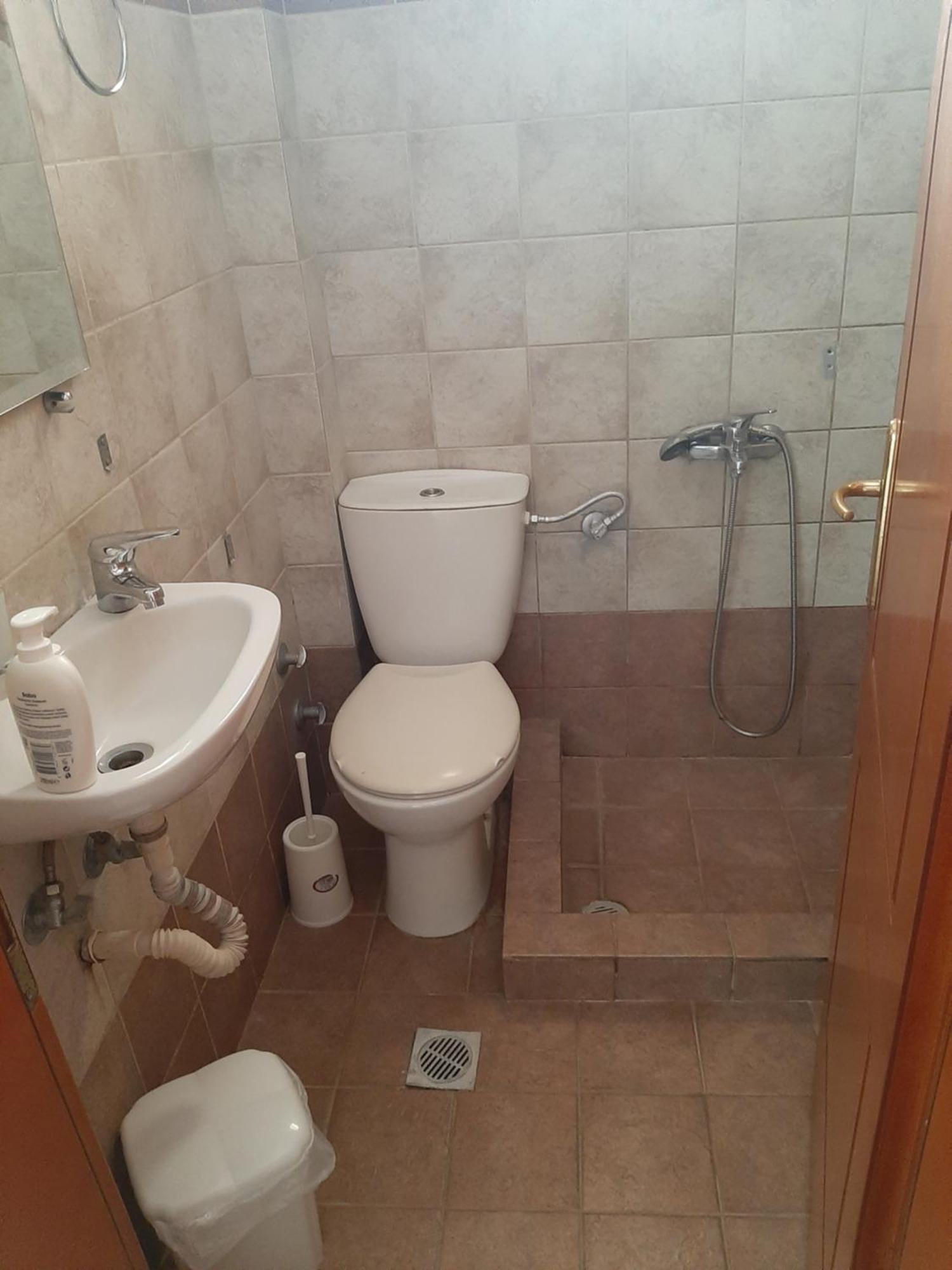 Hotel Kosmas Sarti Luaran gambar