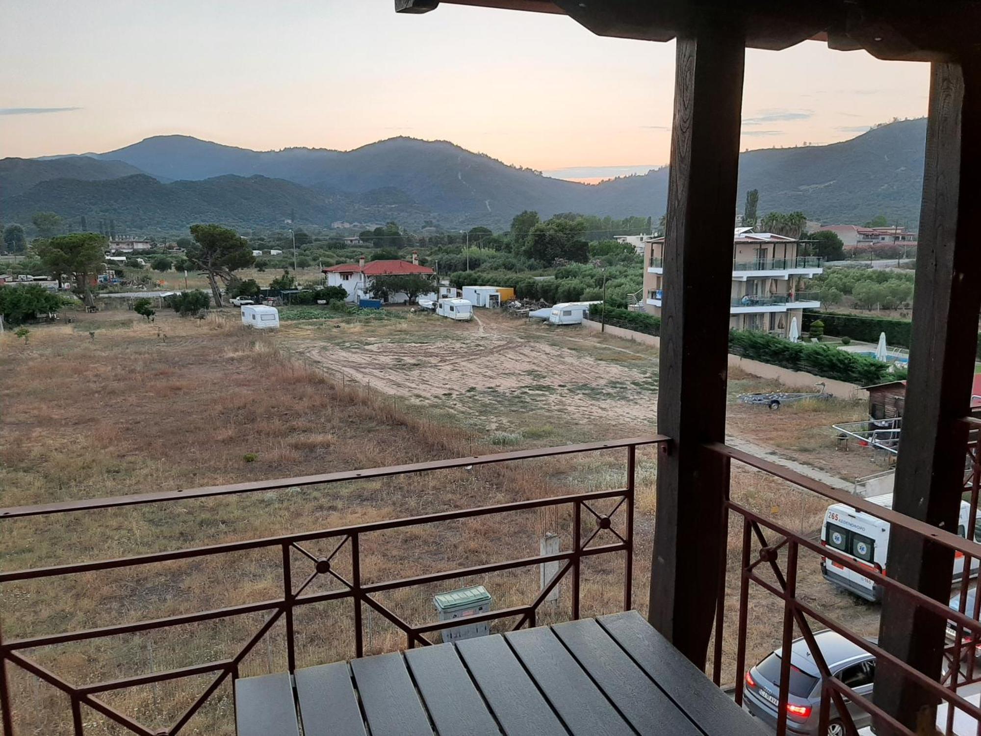 Hotel Kosmas Sarti Bilik gambar