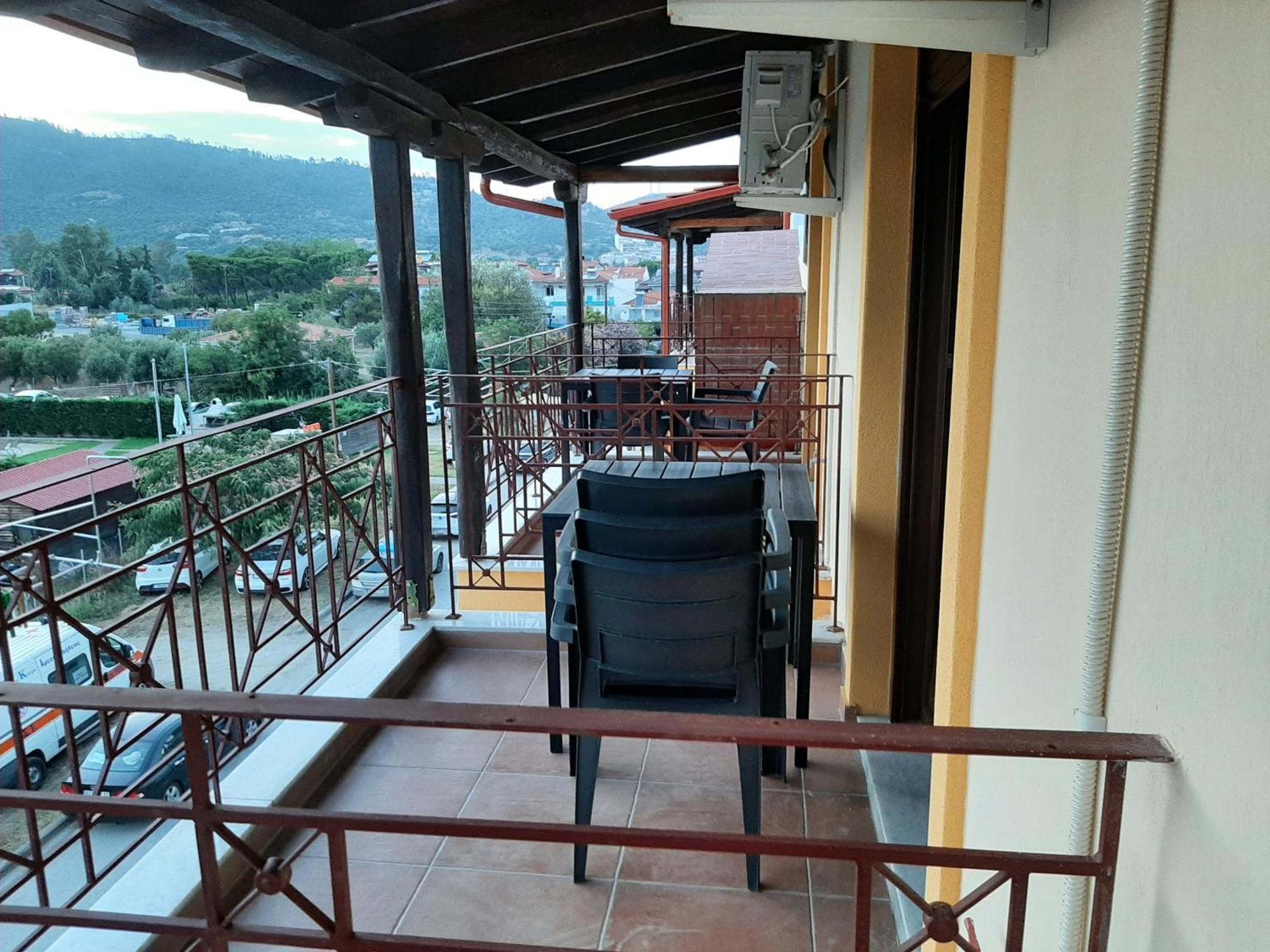 Hotel Kosmas Sarti Bilik gambar